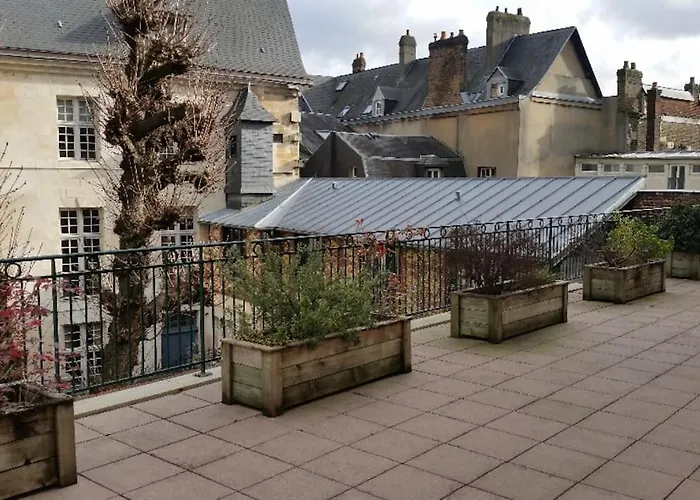 Havre De Paix Au Centre De * Rouen